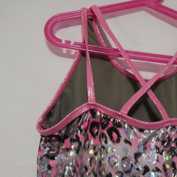 IN DANCEWEAR | size 6 XL | Girls' Pink, Silver and Black Glittery Dance Outfit - Picture 10 of 16